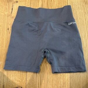 Dfyne Impact shorts ~ Sz S
